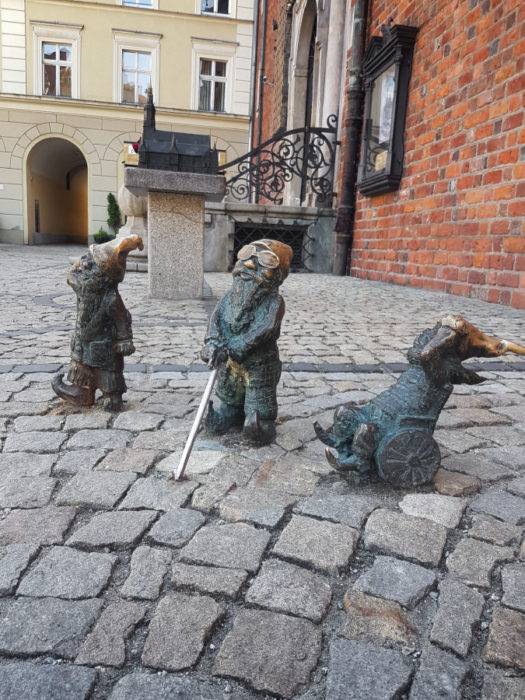 The statue of 3 Handicape Dwarfs from Wrocław