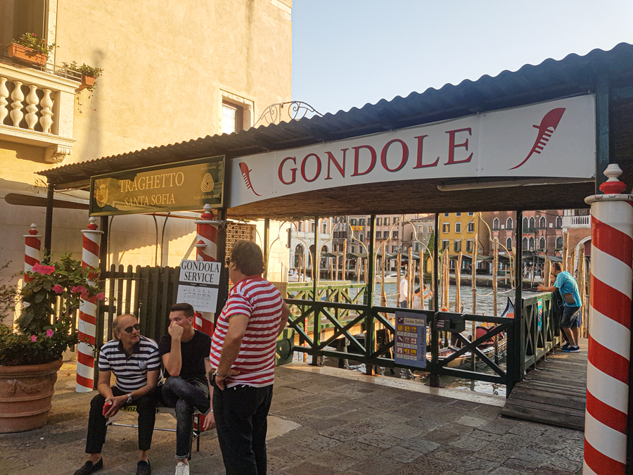 What to do in Venice in two days: take a gondola ride via Traghetto