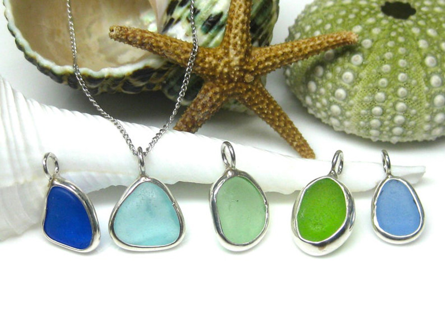 Seaglass necklace as a gift for beach lovers